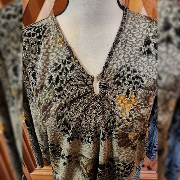 TanJay Skirt Set Sz MP - Picture 2 of 6